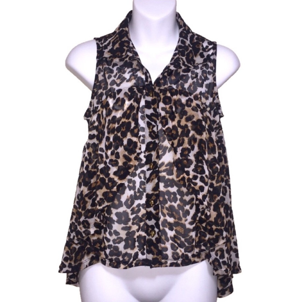 Sleeveless Leopard blouse with gold skull buttons